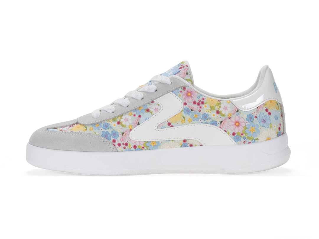 Women's Retro Lifestyle Sneaker, PB5 Cosmic |  Floral