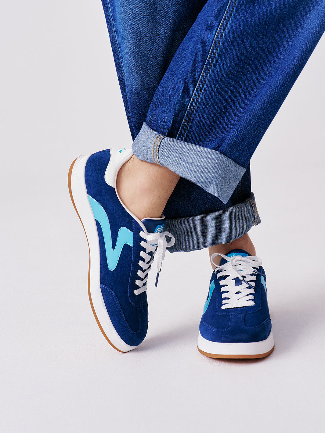 Men's Retro Lifestyle Sneaker, PB5 Cosmic |  Navy-Sky Blue