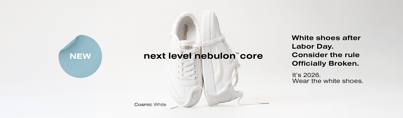Lightweight PB5 Court2 shoes in clouds