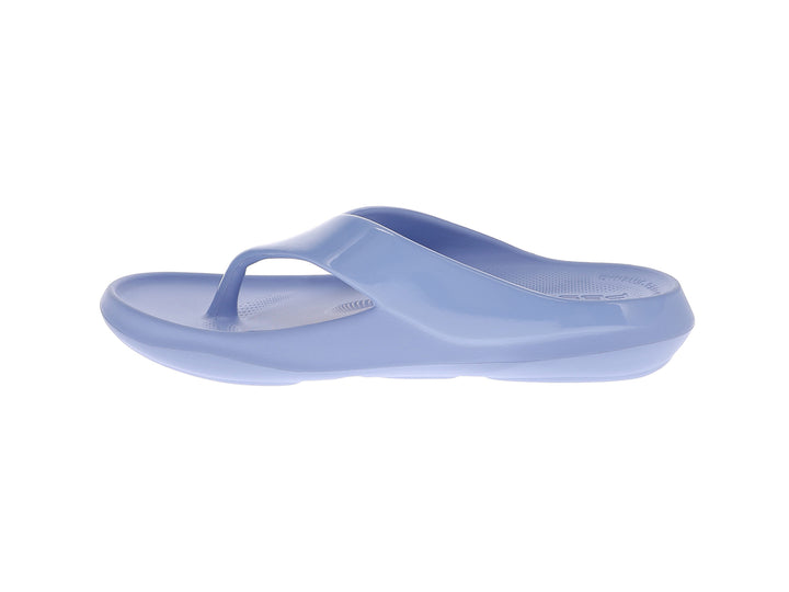 Side view of women’s Apres Sport lilac flip flop sandal with ergonomic comfort footbed - PB5star.com