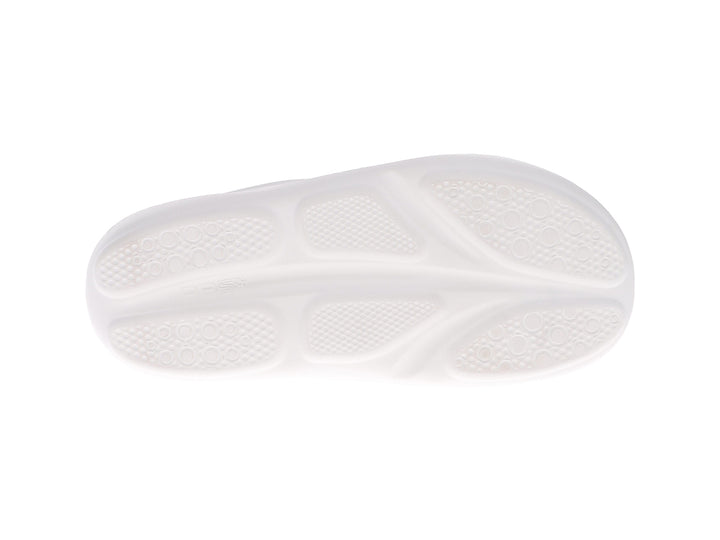 Bottom view of women’s Apres sport white flip flop with comfort outsole design - PB5star.com