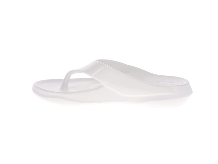 Side view of women’s Apres Sport white flip flop sandal with ergonomic comfort footbed - PB5star.com