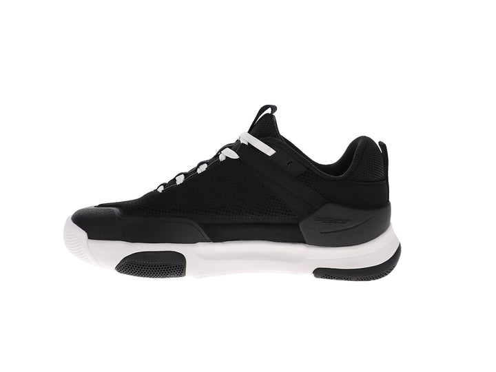 Inner side view of women’s PB5star Court 2 black-white pickleball shoes with breathable mesh and cushioned sole - PB5star.com